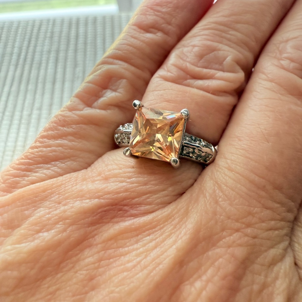 Elegant Silver Women's Ring with peach square faceted  size 6